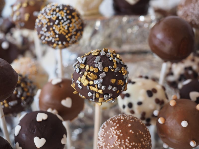 Unicorn Cake Pops